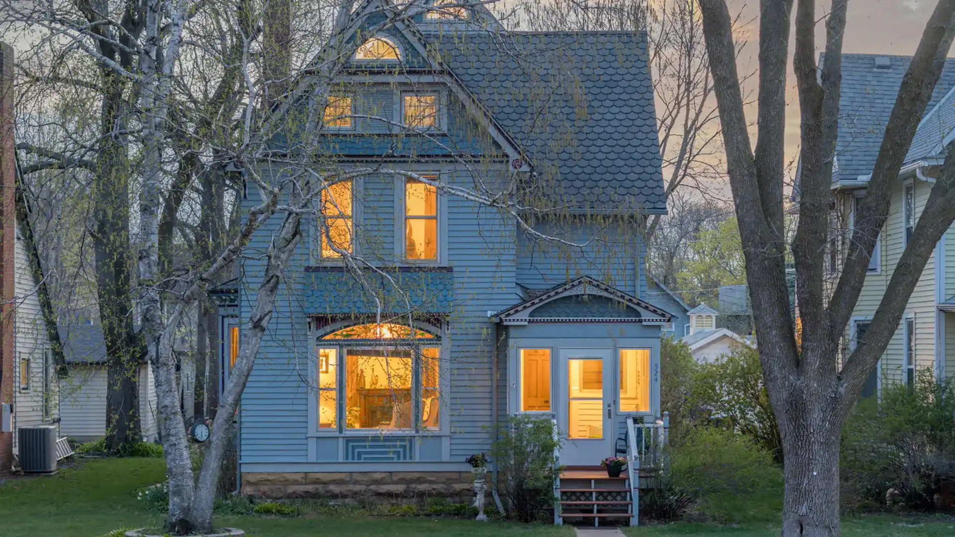 Laven House Bed & Breakfast
